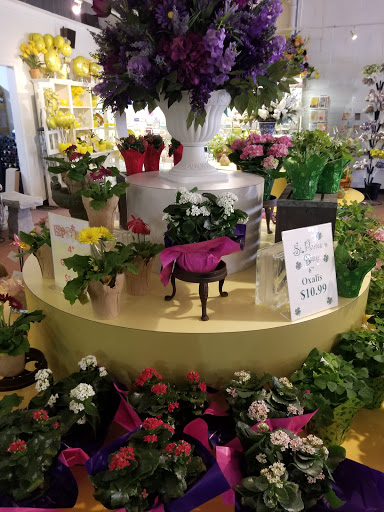 Florist «Thrifty Florist», reviews and photos, 211 S Telegraph Rd, Pontiac, MI 48341, USA