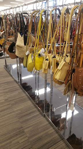 Department Store «Nordstrom Rack Perimeter Expo», reviews and photos, 1201 Hammond Dr NE, Dunwoody, GA 30346, USA