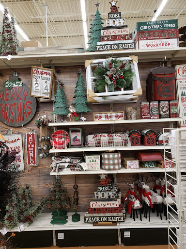 Craft Store «Michaels», reviews and photos, 701 N Milwaukee Ave #208, Vernon Hills, IL 60061, USA