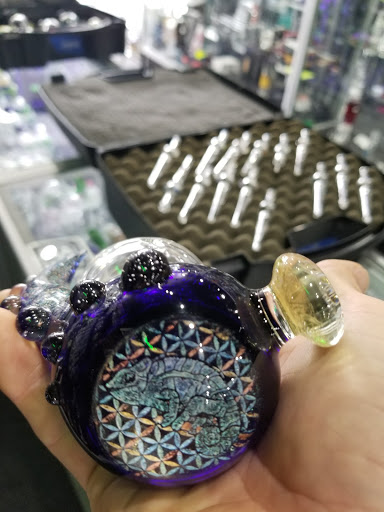 Tobacco Shop «Burn Smoke Shop 2», reviews and photos, 3107 S Shepherd Dr, Houston, TX 77098, USA