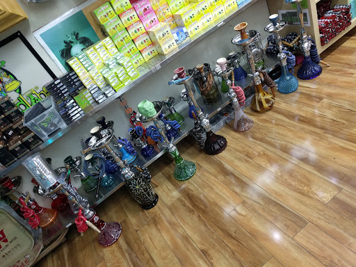 Tobacco Shop «Vape & Smoke Shop - Pines», reviews and photos, 2072 N University Dr, Pembroke Pines, FL 33024, USA