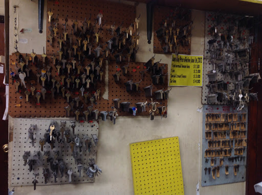 Hardware Store «Prosperity Hardware Store», reviews and photos, 1559 Fulton St, Brooklyn, NY 11216, USA