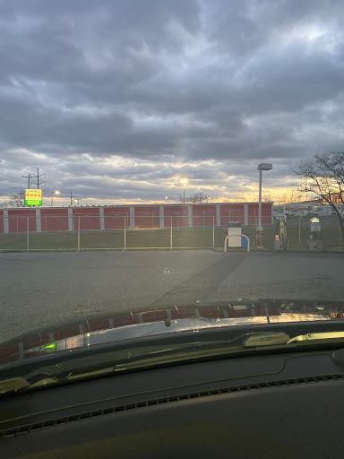 Truck Rental Agency «U-Haul Moving & Storage of Central Harrisburg», reviews and photos, 520 S 29th St, Harrisburg, PA 17104, USA