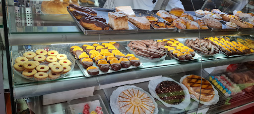 3Condes Bakery Confectionery no Leça do Balio, Porto