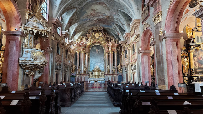 Értékelések erről a helyről: Győri Bencések Loyolai Szent Ignác temploma, Győr - Templom