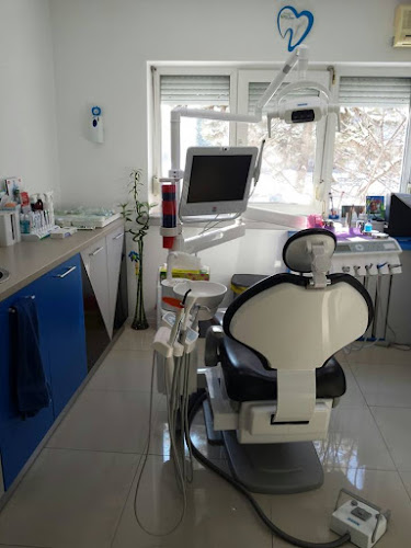 Opinii despre Dr. Monica Vijulie-Olimar Dentistes în <nil> - Dentist