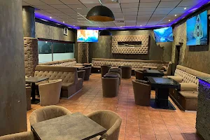 Star Lounge image