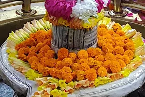Pariwahan Yatri Suvidha Kendra Ganeshpur Moad image