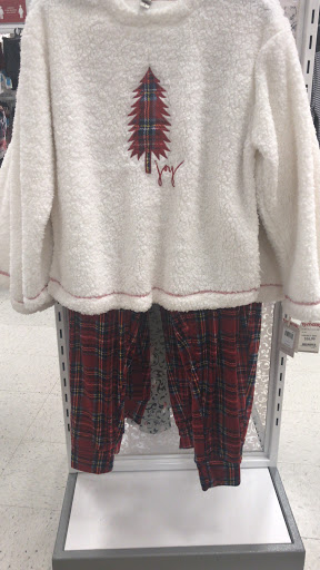 Department Store «T.J. Maxx», reviews and photos, 68 Frontage Rd, East Haven, CT 06512, USA