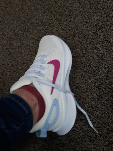 Shoe Store «Shoe Station», reviews and photos, 741 C Hilcrest Road, Mobile, AL 36695, USA