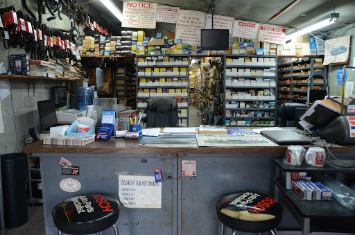 Auto Repair Shop «Import Auto Service & Parts», reviews and photos, 929 Long Hollow Pike, Gallatin, TN 37066, USA