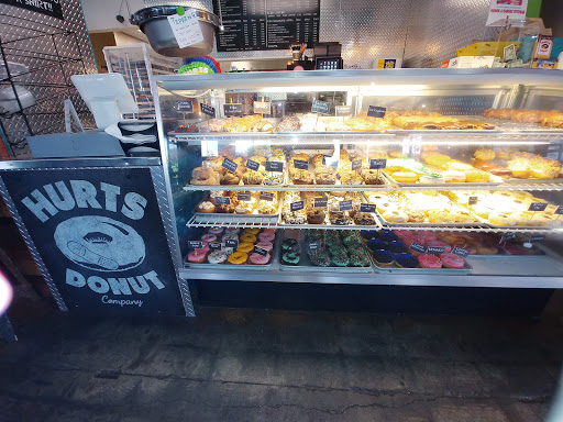 Donut Shop «Hurts Donut Company», reviews and photos, 320 Park Central W, Springfield, MO 65806, USA