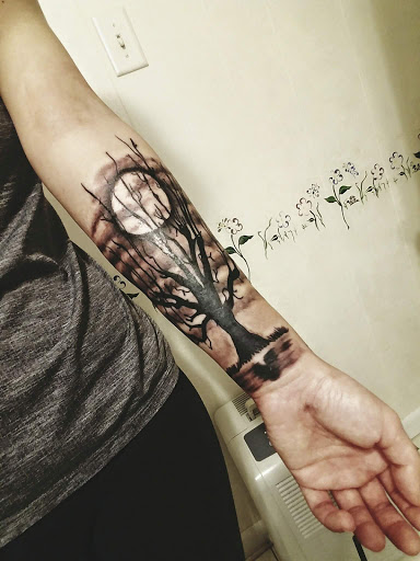 Tattoo Shop «Freedom Tattoos LLC», reviews and photos, 13507 Lake Charles Hwy, Leesville, LA 71446, USA