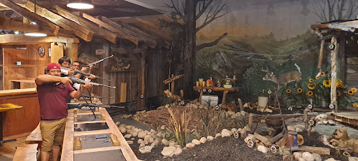 Sporting Goods Store «Bass Pro Shops», reviews and photos, 300 Cincinnati Mills Dr, Cincinnati, OH 45240, USA