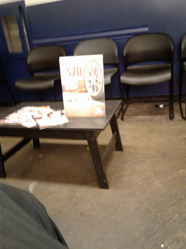 Auto Parts Store «Pep Boys Auto Parts & Service», reviews and photos, 6825 Annapolis Rd, Landover Hills, MD 20784, USA