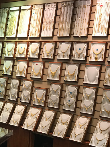 Jewelry Store «Malani Jewelers, Dallas (TX) - 22Kt Gold & Diamond Jewelry», reviews and photos, 300 S Central Expy, Richardson, TX 75080, USA