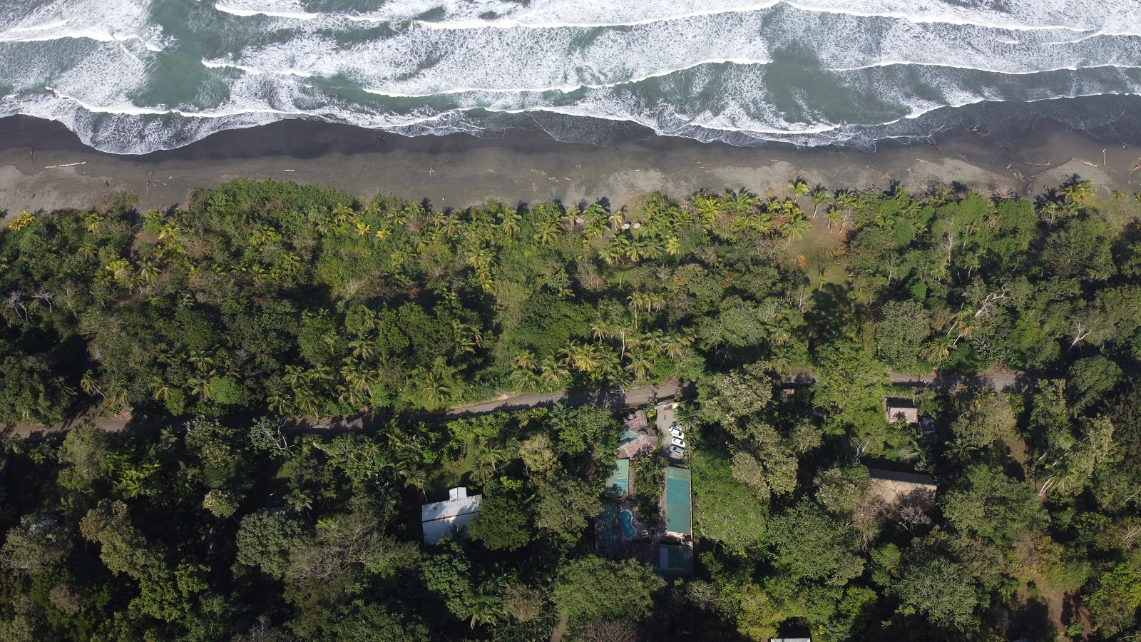 Foto von Playa Cahuita mit sehr sauber Sauberkeitsgrad