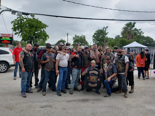 Bar «Firehouse Saloon and Badlands Radio», reviews and photos, 5930 Southwest Fwy, Houston, TX 77057, USA