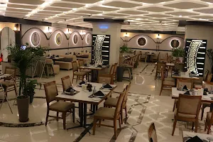 Asrar Zaman Restaurant - مطعم أسرار زمان image