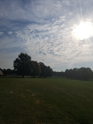 Country Club «Urbana Country Club», reviews and photos, 100 E Country Club Rd, Urbana, IL 61801, USA