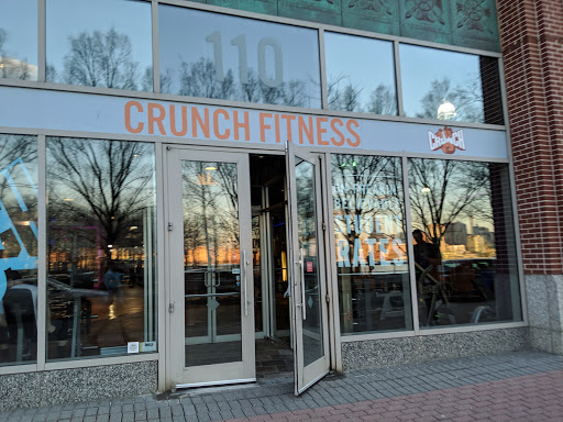 Health Club «Crunch - Hoboken», reviews and photos, 110 Sinatra Dr, Hoboken, NJ 07030, USA