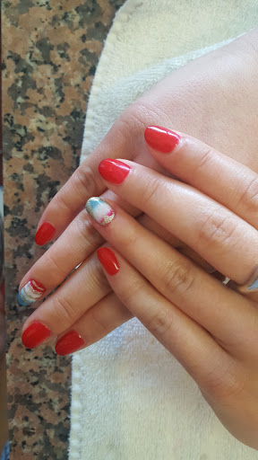 Beauty Salon «Beach Beauty Salon», reviews and photos, 413 Beach St, San Francisco, CA 94133, USA