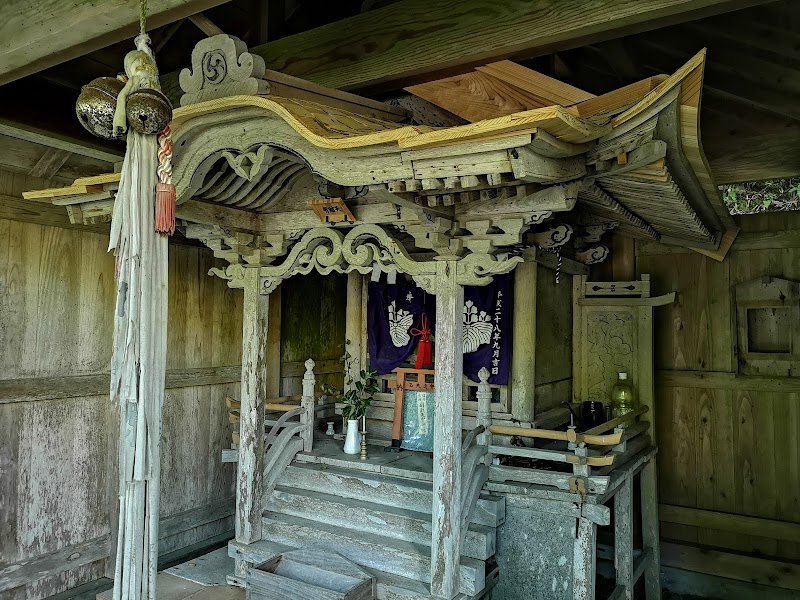 厳島神社(弁財天)
