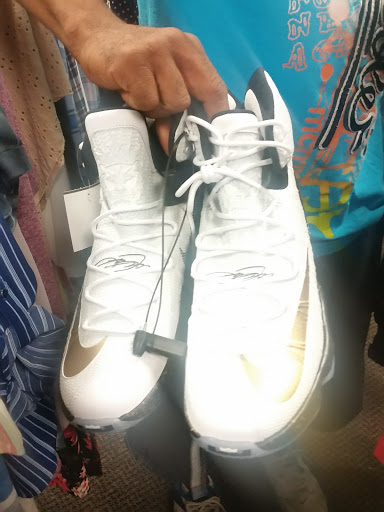 Clothing Store «Burlington Coat Factory», reviews and photos, 900 Commons Dr #414, Dothan, AL 36303, USA