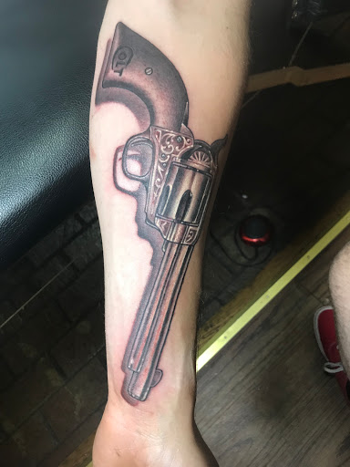 Tattoo Shop «Pride & Glory Tattoo Parlor», reviews and photos, 172 2nd Ave N #110, Nashville, TN 37201, USA