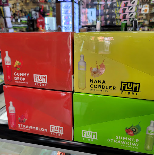 Tobacco Shop «M & I Smoke Shop», reviews and photos, 1239 S Higley Rd #104, Mesa, AZ 85206, USA