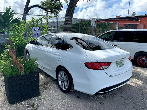 Auto Body Shop «Miami Paint & Body Shop», reviews and photos, 3423 NW 36th St, Miami, FL 33142, USA