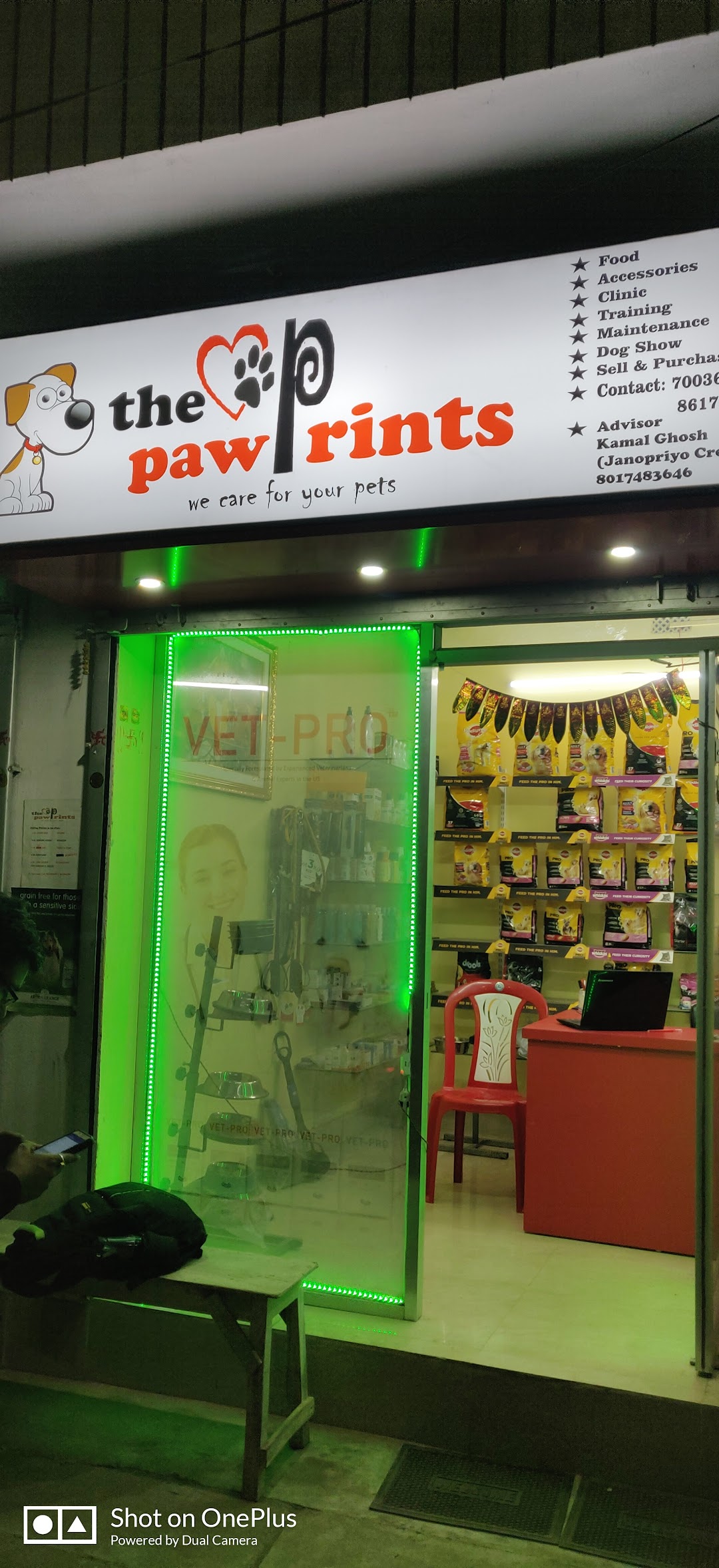 The Pawprints - Dog Food Store & Clinic