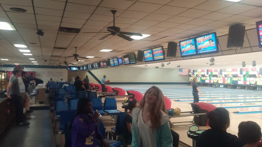 Bowling Alley «Bowling Center», reviews and photos, 3250 N Church St, Rocky Mount, NC 27804, USA