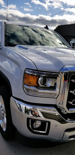 Car Dealer «Al Serra Buick GMC», reviews and photos, 6201 Saginaw Rd, Grand Blanc, MI 48439, USA