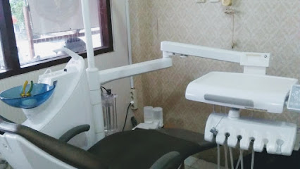 Servis alat kedokteran gigi