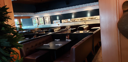 Shopping Mall «Villa Marina Marketplace Mall», reviews and photos, 13450 Maxella Ave # 240, Marina Del Rey, CA 90292, USA