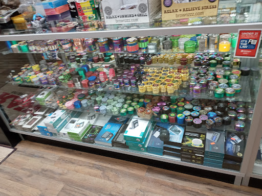 Tobacco Shop «Smoke Zone», reviews and photos, 1202 N High St, Columbus, OH 43201, USA