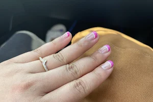 Royal Nails image