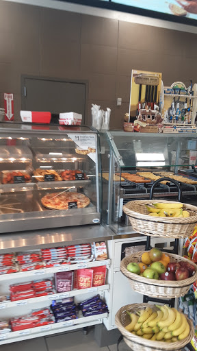 Convenience Store «7-Eleven», reviews and photos, 2161 E El Segundo Blvd, El Segundo, CA 90245, USA