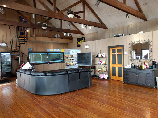 Car Wash «Naper Carwash», reviews and photos, 1090 75th St, Naperville, IL 60565, USA