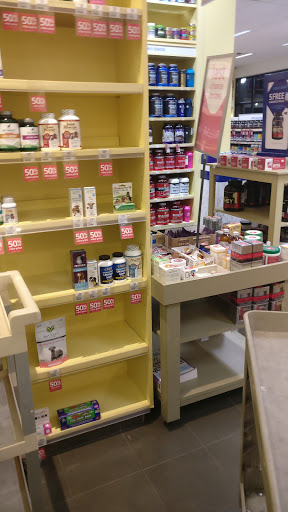 Vitamin & Supplements Store «Vitamin Shoppe», reviews and photos, 31753 Woodward Ave, Royal Oak, MI 48073, USA