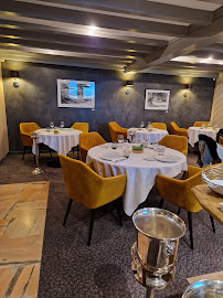 Atmosphère du Restaurant gastronomique Maison Crand - Bistrot de la Forge - La Charbonnière à Orée-d'Anjou - n°6