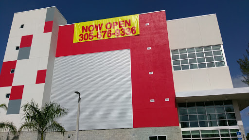 Self-Storage Facility «US Storage Centers», reviews and photos, 15555 W Dixie Hwy, North Miami Beach, FL 33162, USA