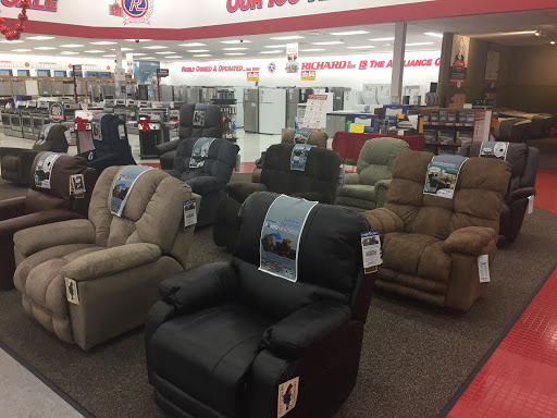 Appliance Store «P.C. Richard & Son», reviews and photos, 110 Federal Rd, Danbury, CT 06811, USA