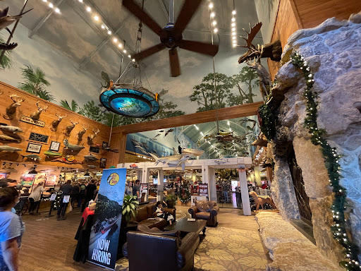 Sporting Goods Store «Bass Pro Shops», reviews and photos, 10501 Palm River Rd, Tampa, FL 33619, USA