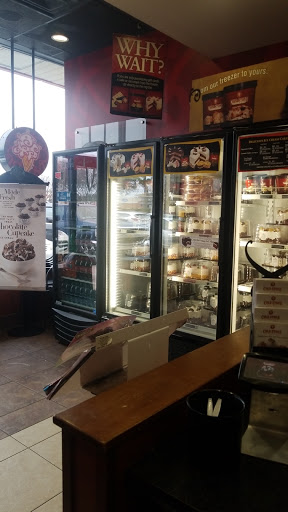 Ice Cream Shop «Cold Stone Creamery», reviews and photos, 499 Sunrise Hwy, Patchogue, NY 11772, USA