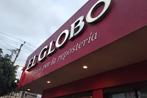 The Globe Plutarco image