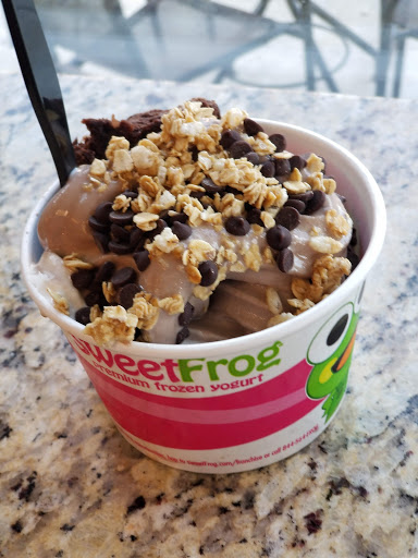 Shopping Mall «Plantation Point Shopping Center», reviews and photos, 6461 Plantation Center Dr, Raleigh, NC 27616, USA