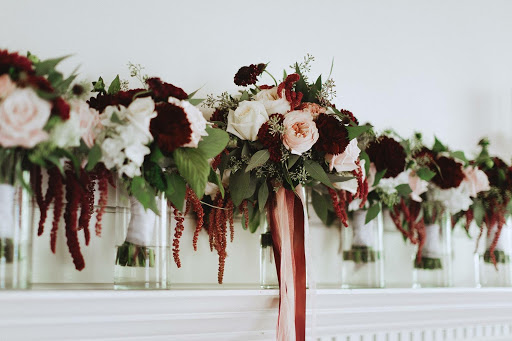 AMOUR Florist & Bridal