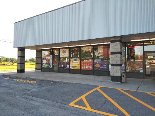 The Wine & Liquor Outlet, 5900 S Transit Rd, Lockport, NY 14094, USA, 